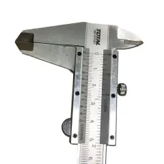 TOTAL TMT311501 MEKANİK KUMPAS 150 MM